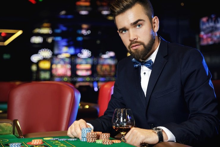 Layar login dan dashboard cabemanis88 di aplikasi mobile, menampilkan akses cepat ke slot populer dan live casino